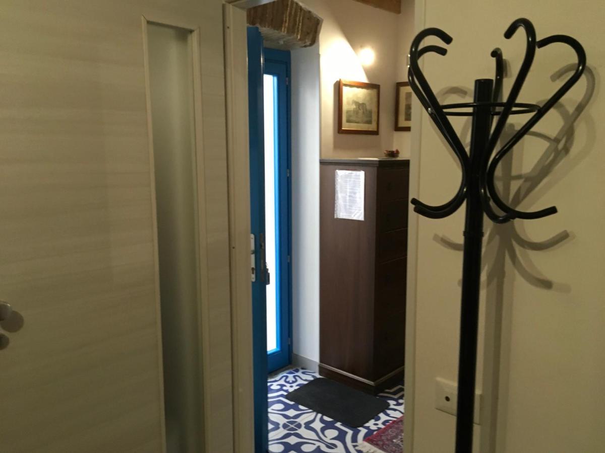 Cortile Azzurro Hotel Trapani Bagian luar foto