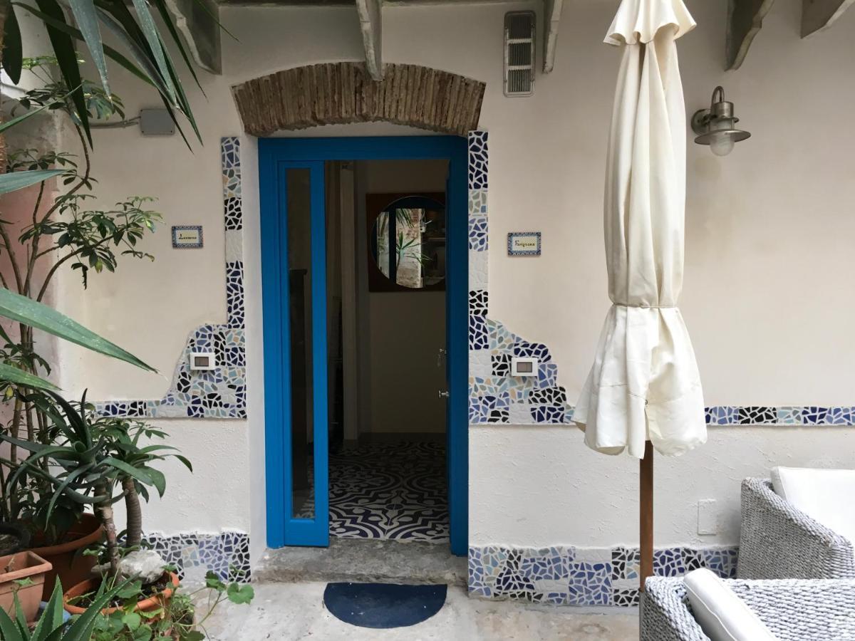Cortile Azzurro Hotel Trapani Bagian luar foto